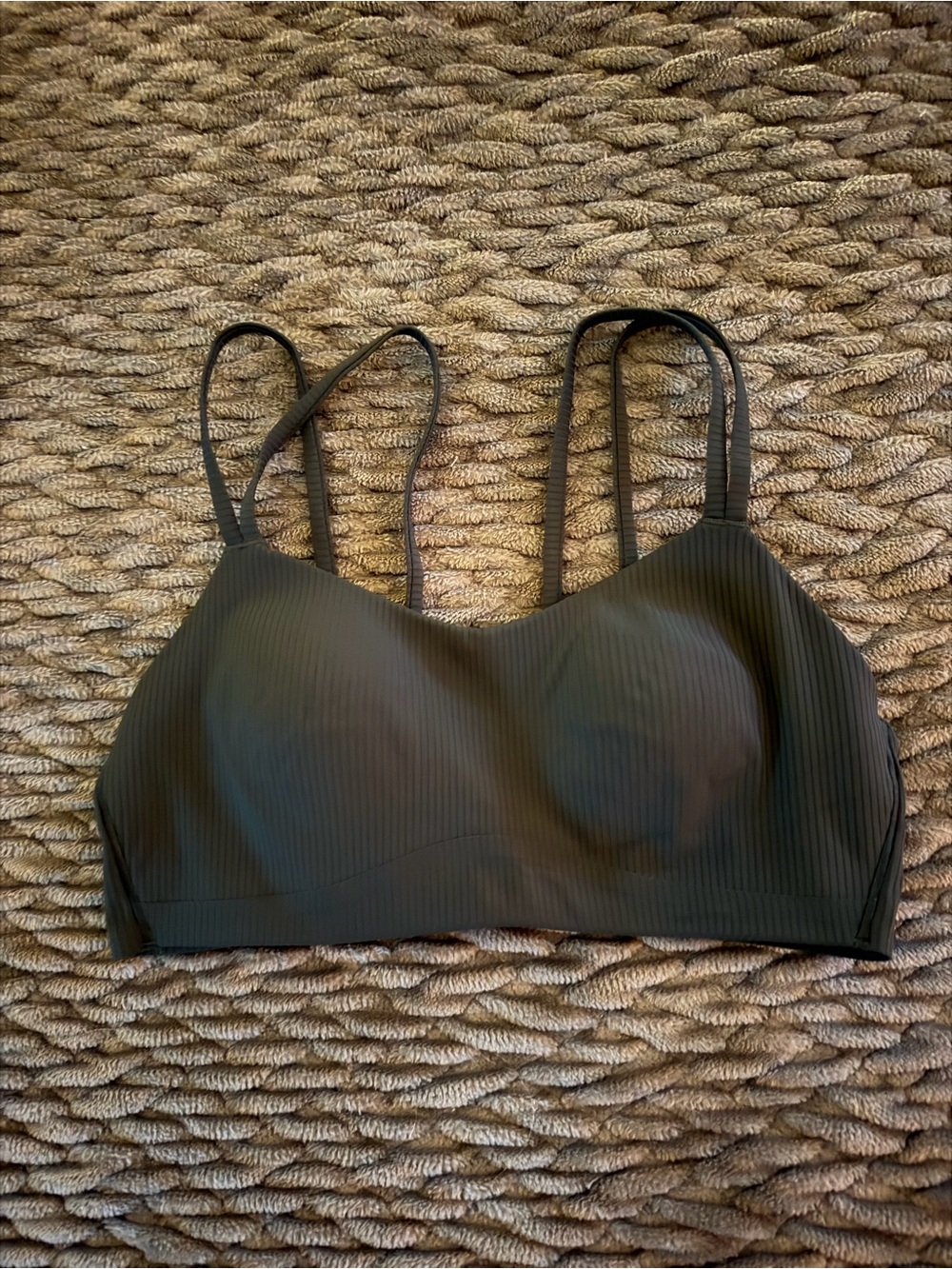 Lululemon sports bra
